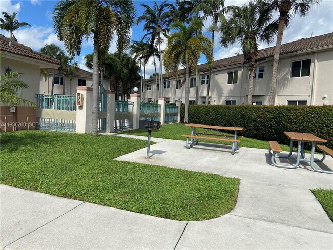 Building Photo - 2173 NW 78th Ave