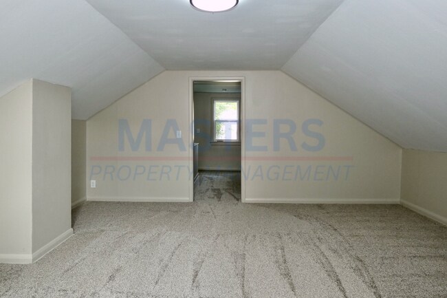 Building Photo - 3453 St Bernard Dr