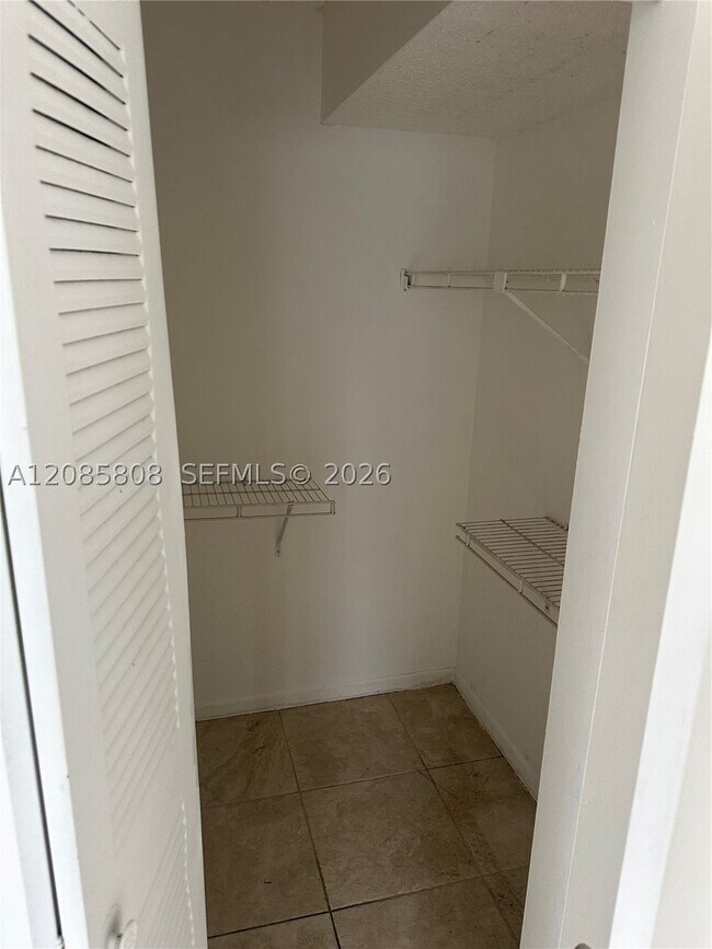 Building Photo - 8730 N Sherman Cir