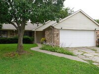 Building Photo - 125th East Ave. Duplex