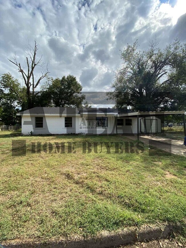 Building Photo - Very Cozy 3 Bed 1.5 Bath in Trinidad