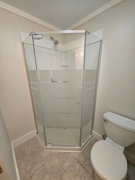 Bathroom - 523 E Buffalo St