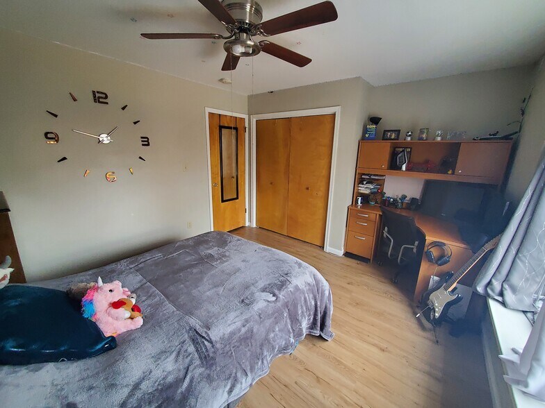 Building Photo - 1716 W Page St