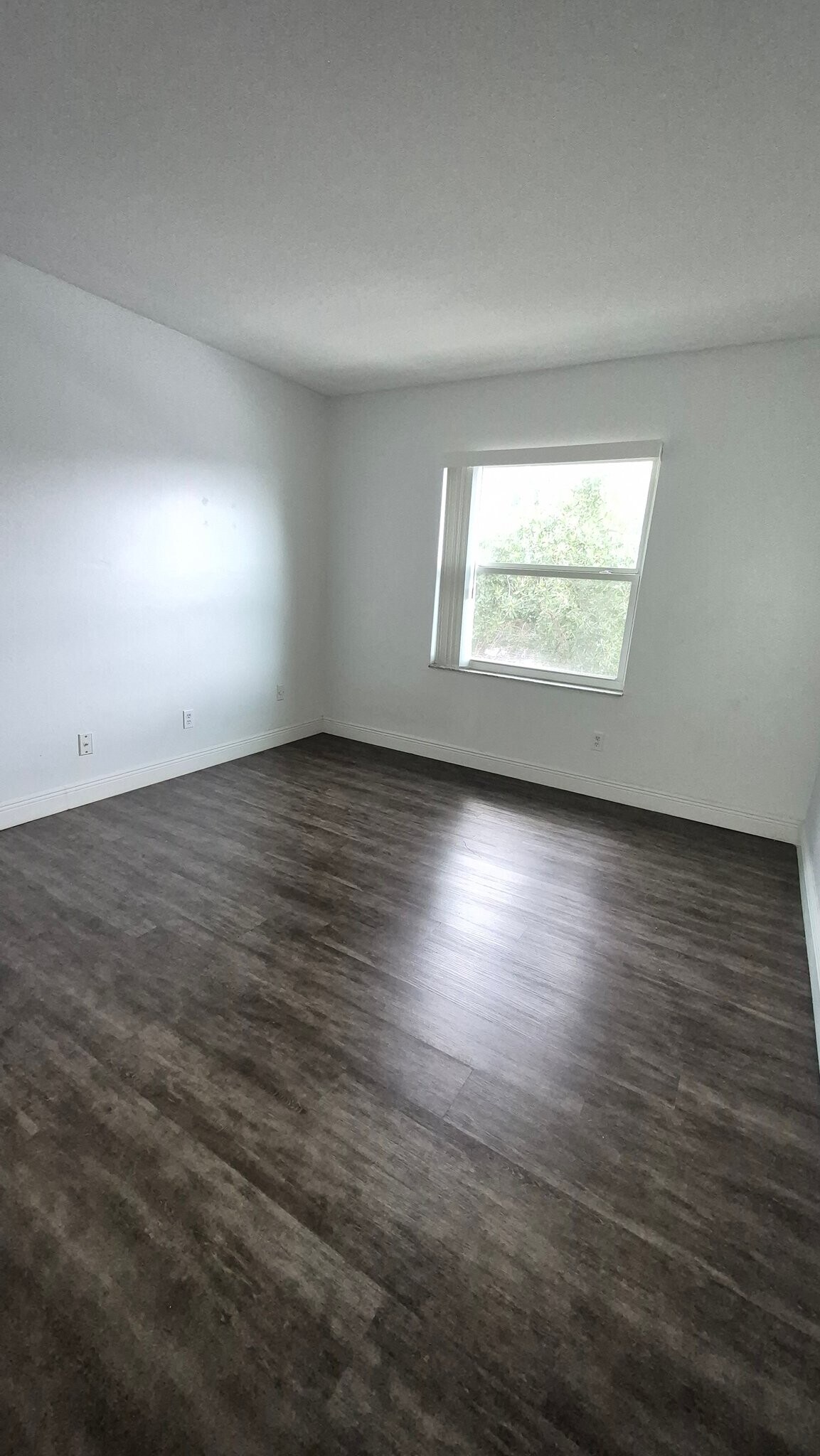 Building Photo - 9924 Sweepstakes Ln