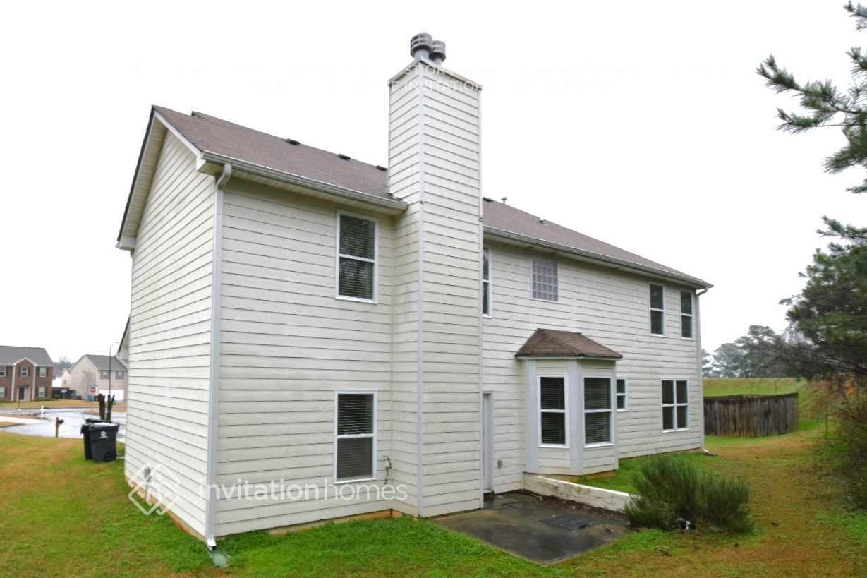 Building Photo - 26 Treeline Ct