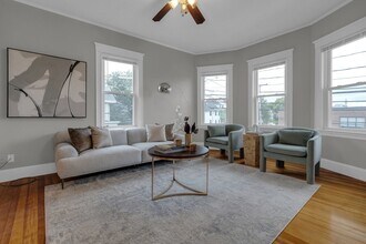 Building Photo - 71 Cypress St