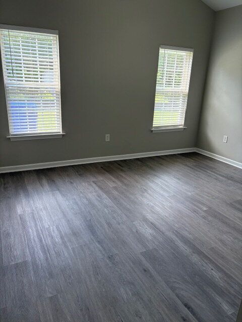 Building Photo - 140 Oak Towne Dr