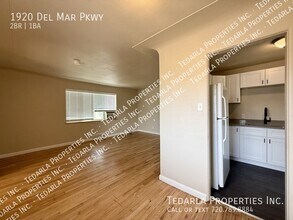 Building Photo - 1920 Del Mar Pkwy