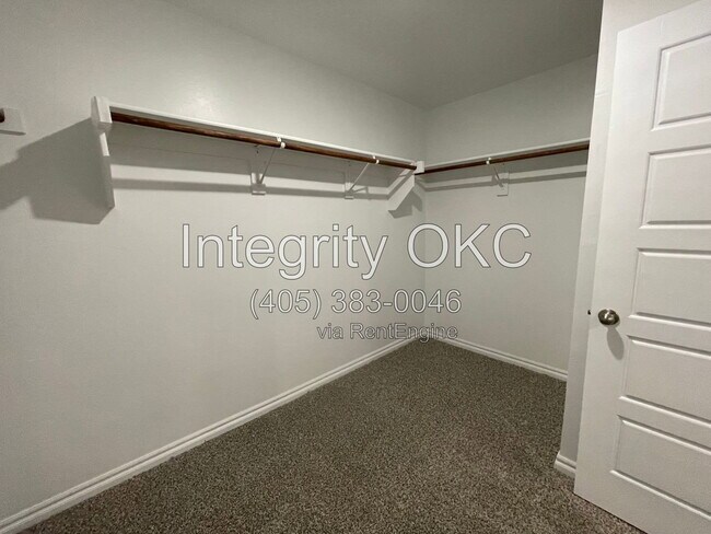 Building Photo - 12512 Bending Brk Dr