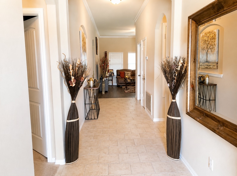 Front entry - 3701 Cotton Patch Dr