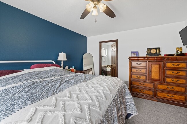 Building Photo - 8017 Brooks Lp