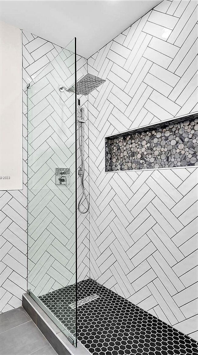 Building Photo - 3762 SW 27th Ln