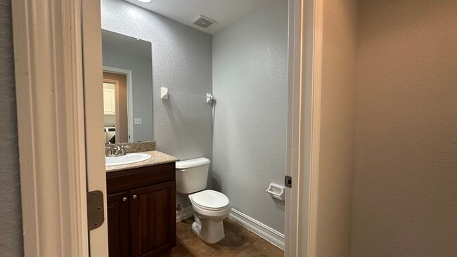 Building Photo - 3720 Messina Dr