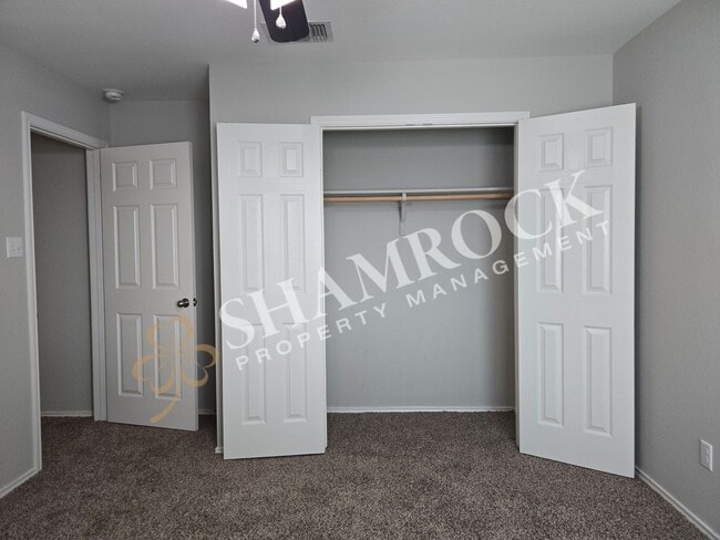 Building Photo - 6509 Tejas Dr