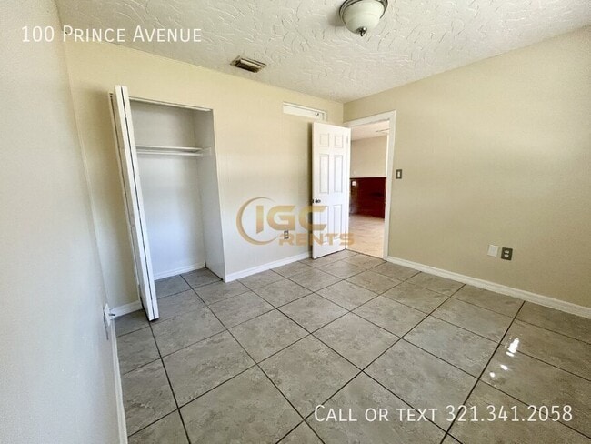 Building Photo - 100 Prince Ave