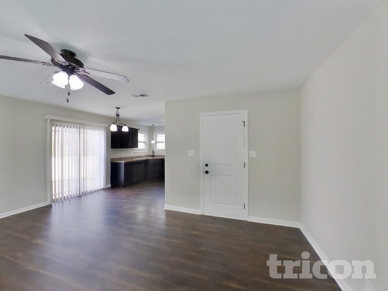 Building Photo - 3833 Harvest Ridge