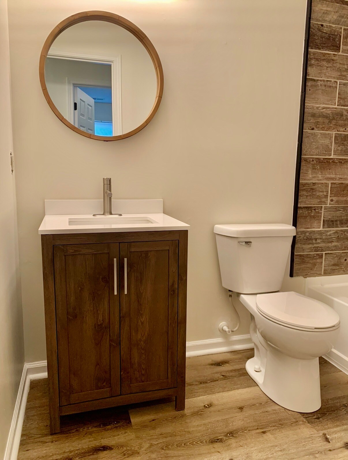 Building Photo - 3230 Monterey Dr