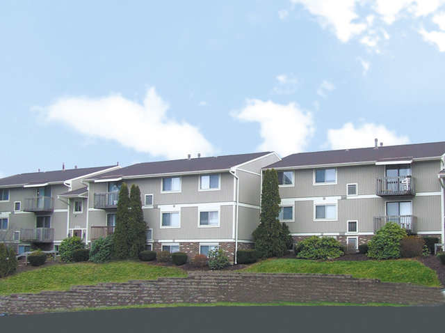 Walden Woods - Imperial, PA | Apartment Finder