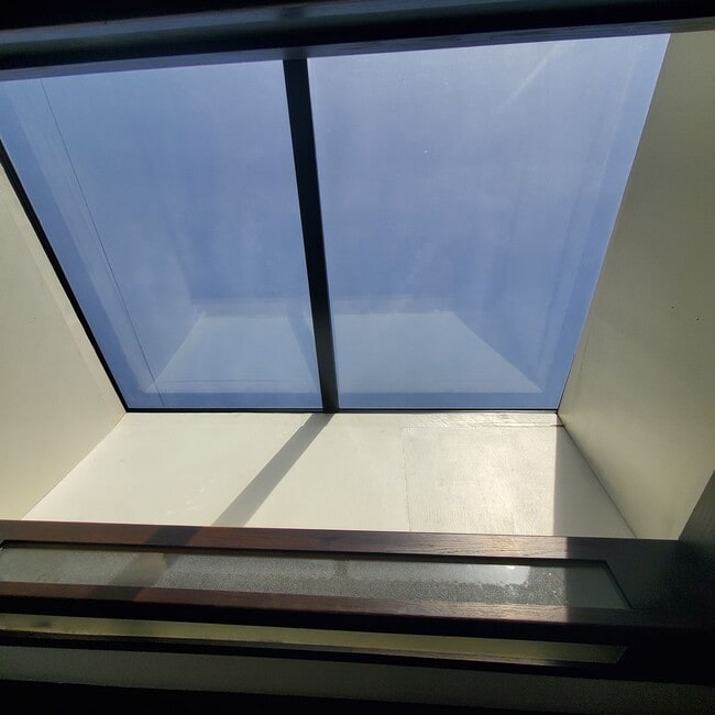 Building Photo - Beautiful and Spacious 2-bedroom, 2-bath home in Gardena