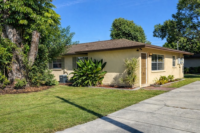 Building Photo - 4705 19th St W