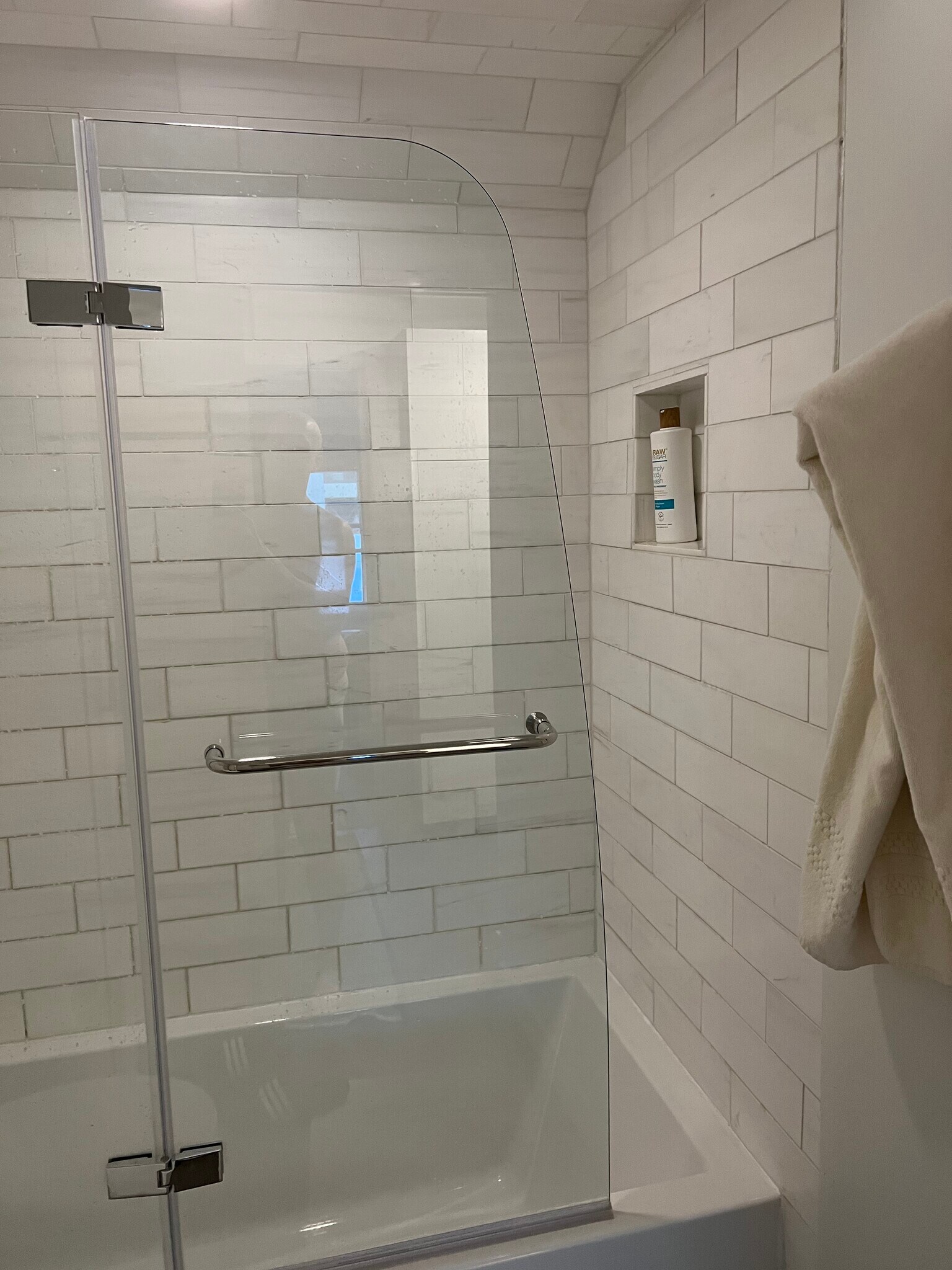 Shower - 2 Adams St