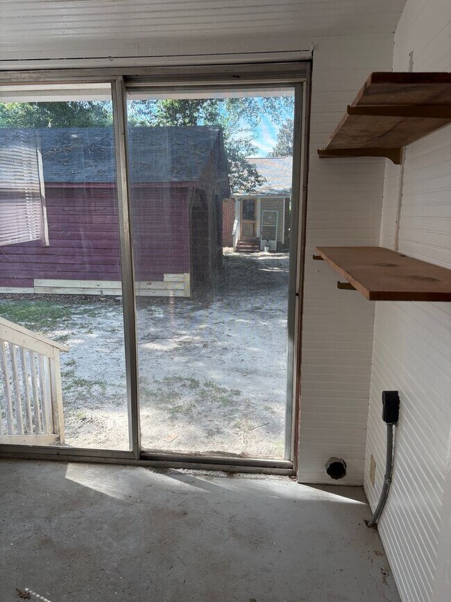 Building Photo - 1132 Cherry Laurel St