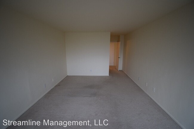 Building Photo - 1 br, 1 bath House - 5101 River Rd #1410