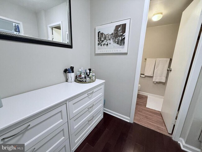 Building Photo - 11801 Rockville Pike