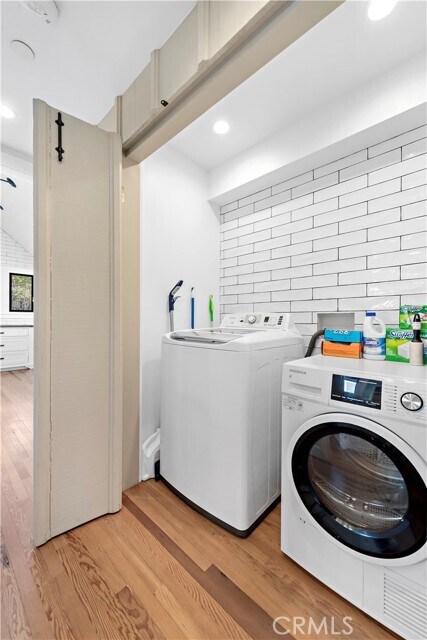 Building Photo - 154 Pearl St