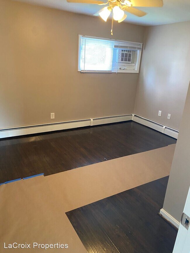 Building Photo - 4 br, 2 bath House - 50 Carder Road