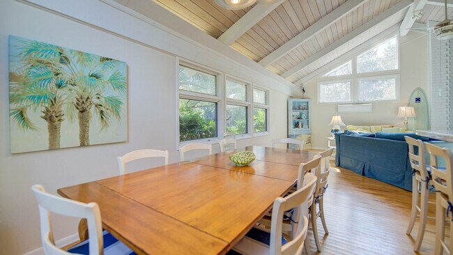 Building Photo - 94 Whiting Ln