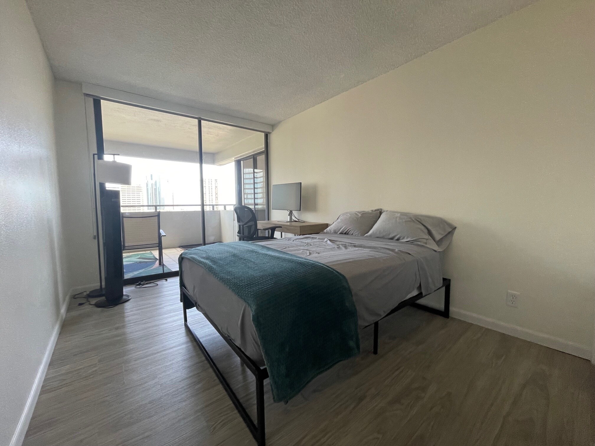 Building Photo - 55 S Kukui St