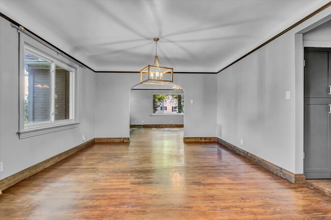 Building Photo - 5004 Holston Dr
