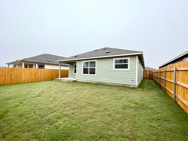 Building Photo - Jarrell Home For Lease