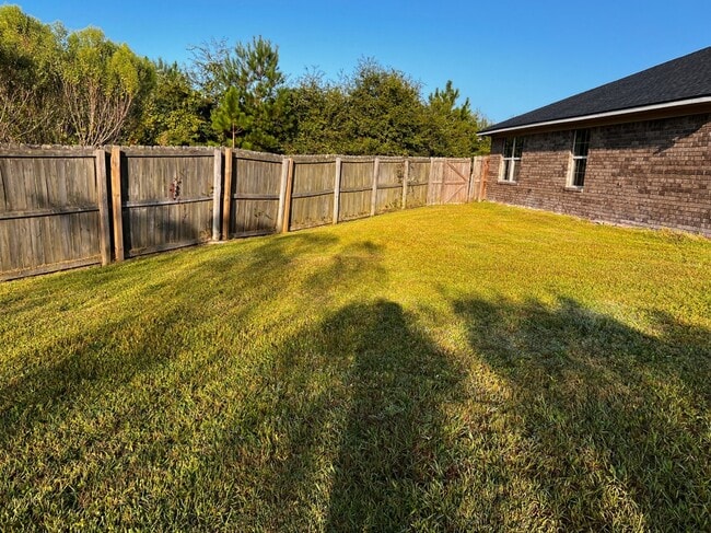 Building Photo - 1229 Langston Ln