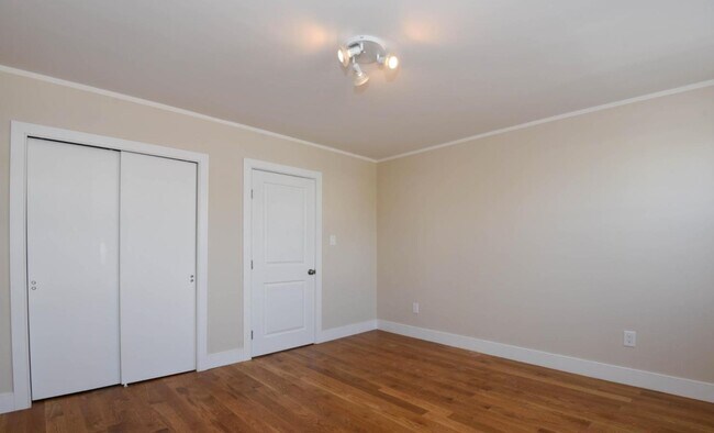 Building Photo - 494 Avenue C