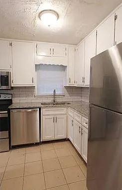 Building Photo - 5504 Estates Ct
