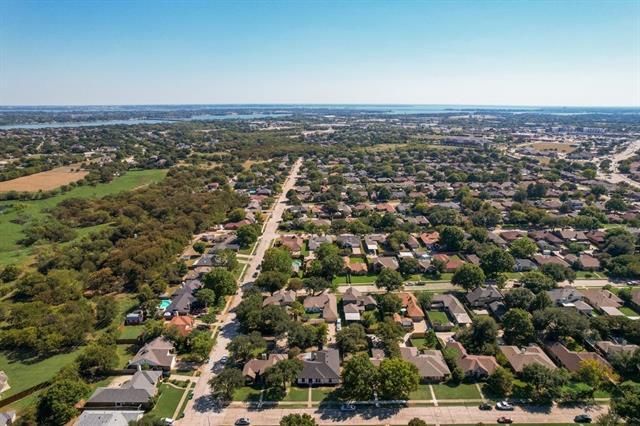 Building Photo - 3510 Jonquil Ln