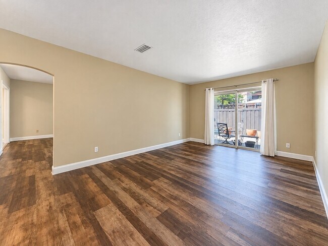 Building Photo - 15531 Mosscove Cir
