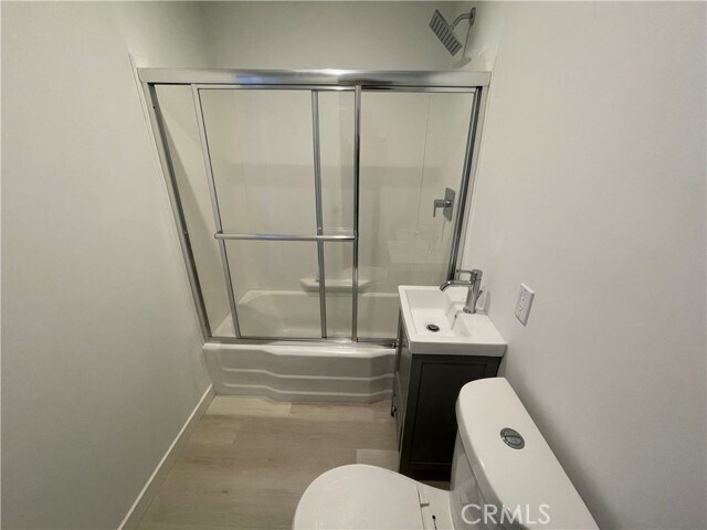 Building Photo - 1152 E 77th St