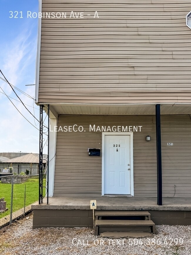 Building Photo - 321 Robinson Ave