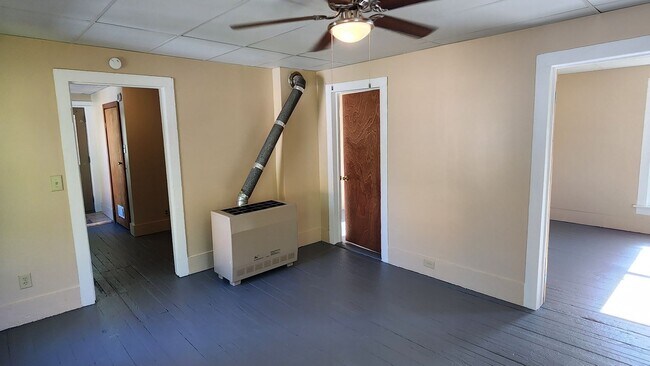 Building Photo - Two Family Duplex in Salamanca NY.