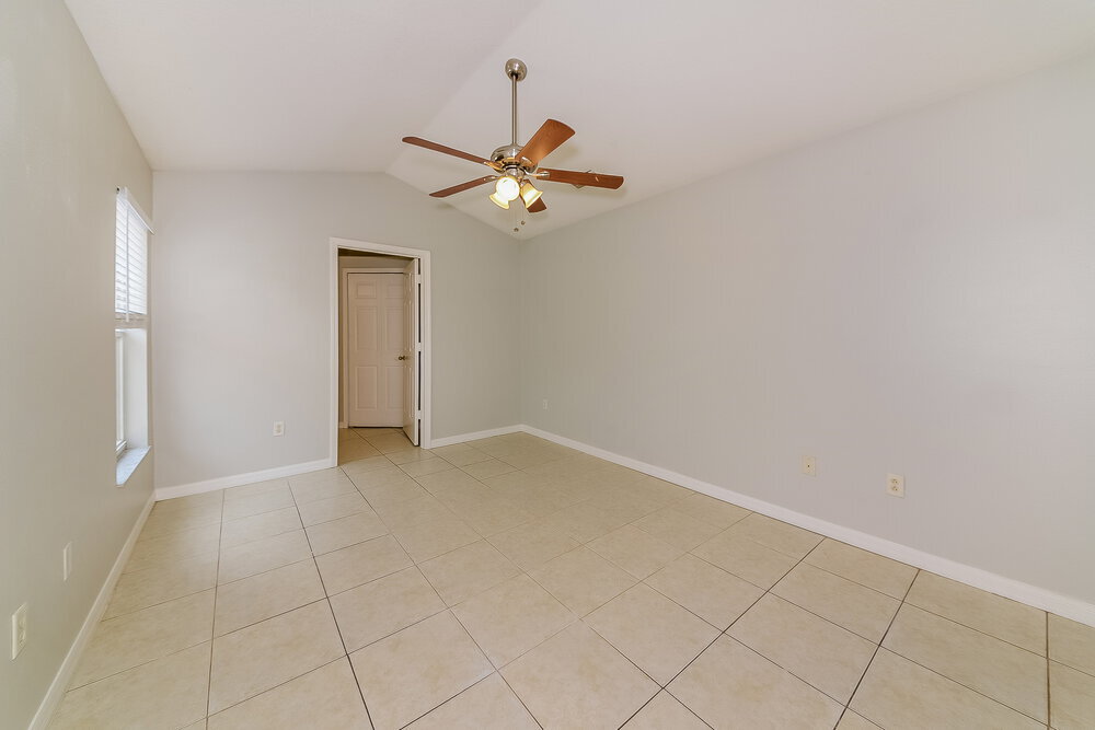 Building Photo - 727 Cristelle Jean Dr