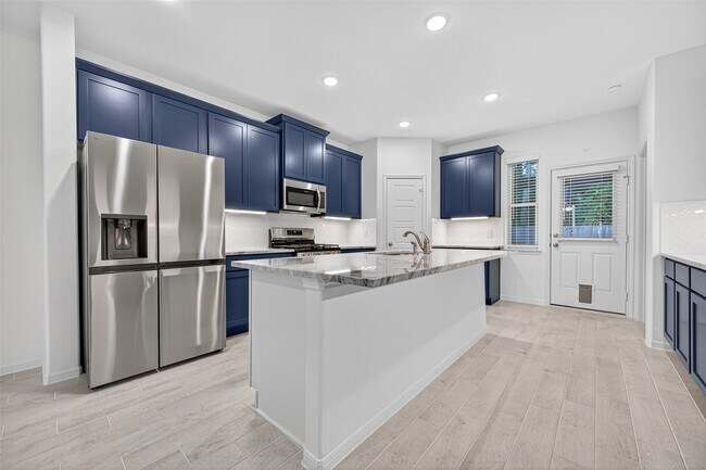 Building Photo - 27228 Mockingbird Ter Ln