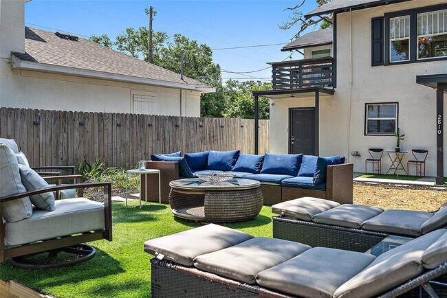 Building Photo - 2810 2nd Ave S