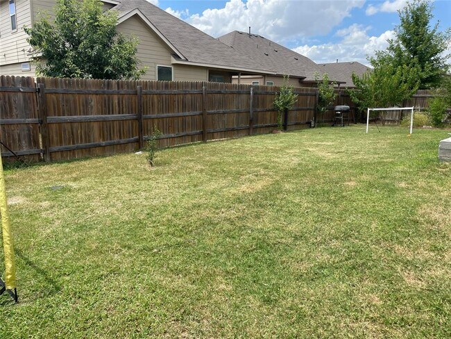 Building Photo - 13724 Harrisglenn Dr