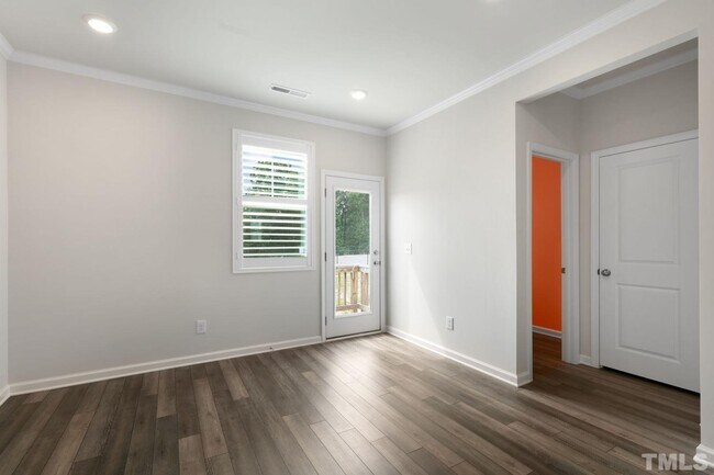 Building Photo - 4964 Southern Magnolia Dr