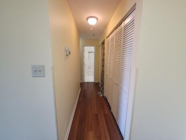 Building Photo - CONDO FOR RENT STAFFORD