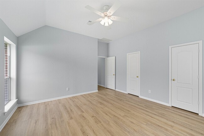 Building Photo - 9431 Tarton Way Ct