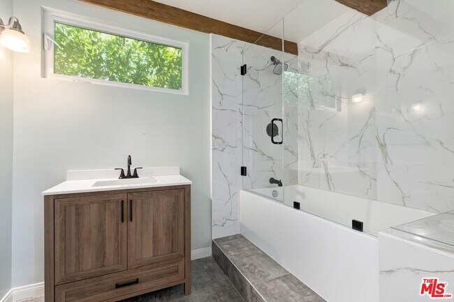 Building Photo - 3493 Mandeville Canyon Rd
